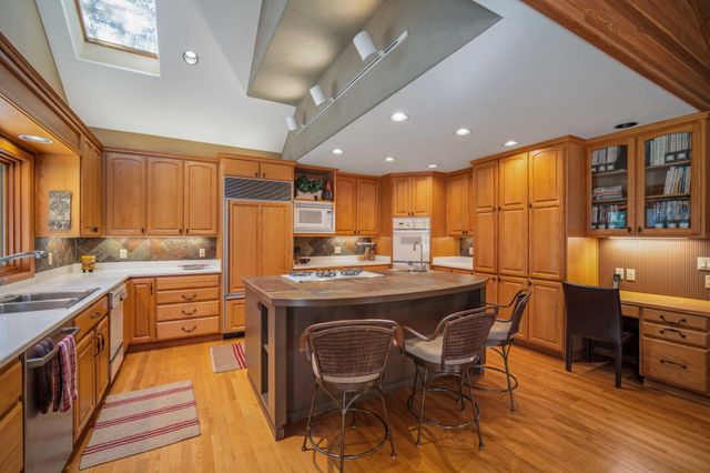 17685 Warbler West Lane 5,6,7, Sunriver, OR 97707