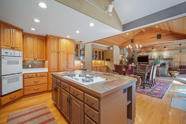 17685 Warbler West Lane 5,6,7, Sunriver, OR 97707