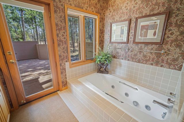 17685 Warbler West Lane 5,6,7, Sunriver, OR 97707