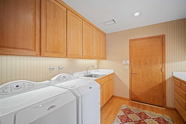 17685 Warbler West Lane 5,6,7, Sunriver, OR 97707