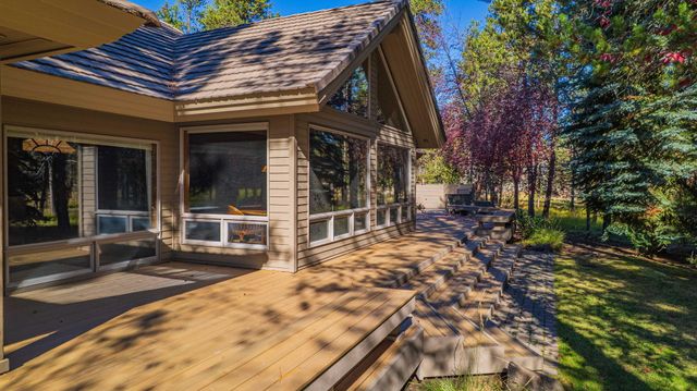 17685 Warbler West Lane 5,6,7, Sunriver, OR 97707
