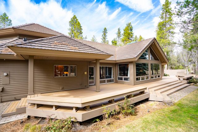 17685 Warbler West Lane 5,6,7, Sunriver, OR 97707