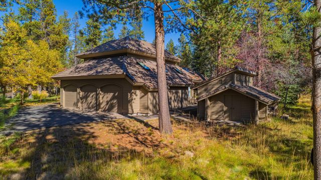 17685 Warbler West Lane 5,6,7, Sunriver, OR 97707