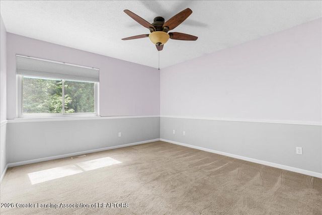 2720 Darien Drive, Lansing, MI 48912