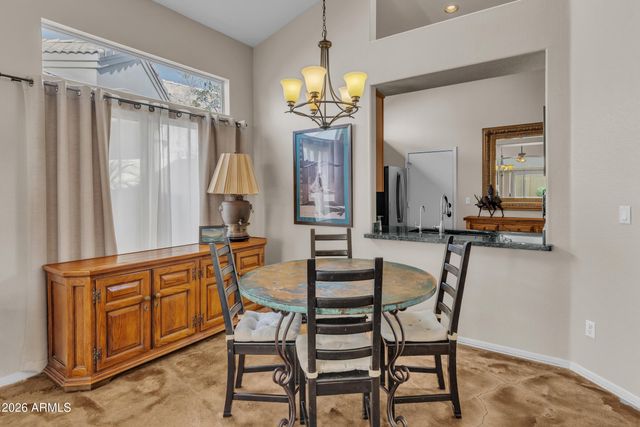 1124 E HIDDENVIEW Drive, Phoenix, AZ 85048