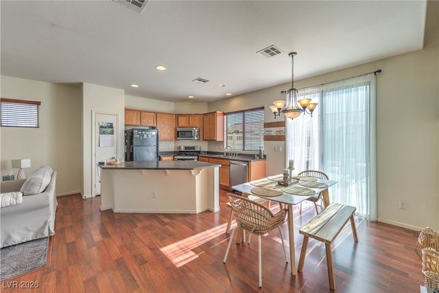 649 Ship Wrecked Way, North Las Vegas, NV 89031