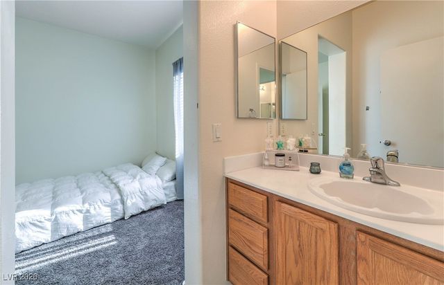 649 Ship Wrecked Way, North Las Vegas, NV 89031