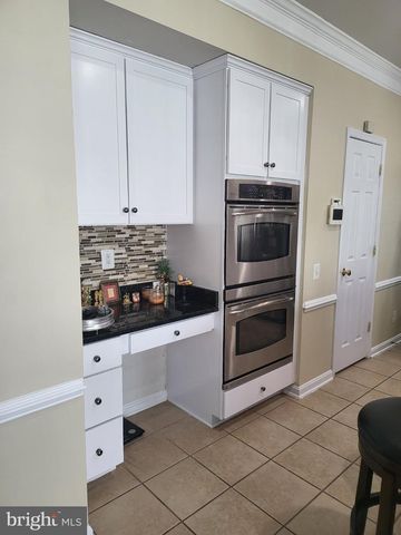 25794 RAWLEY DR, Chantilly, VA 20152