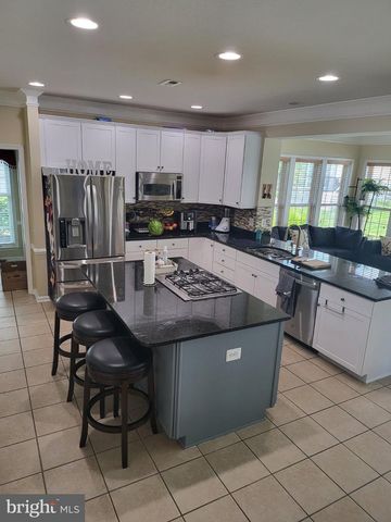 25794 RAWLEY DR, Chantilly, VA 20152