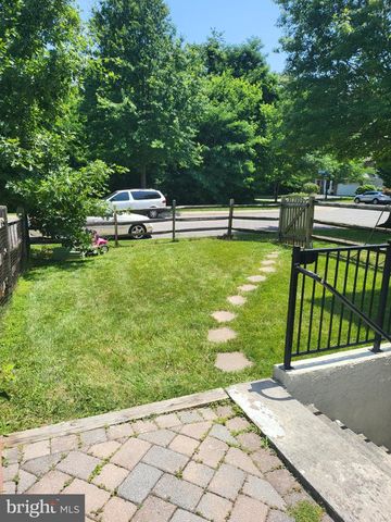25794 RAWLEY DR, Chantilly, VA 20152