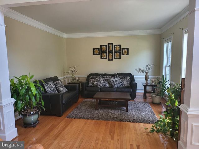 25794 RAWLEY DR, Chantilly, VA 20152