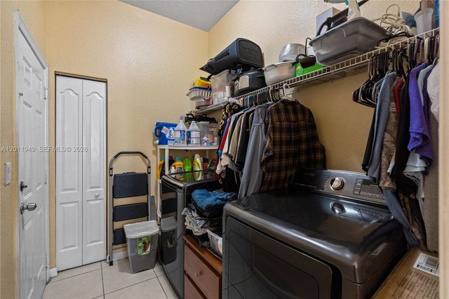 3788 NE 11th St, Homestead, FL 33033