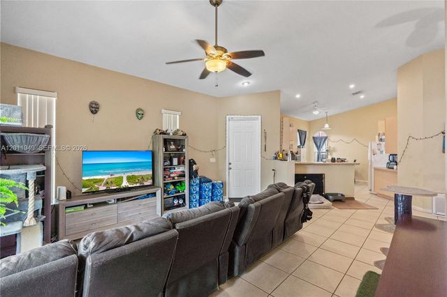 3788 NE 11th St, Homestead, FL 33033