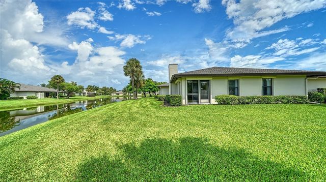 3615 MUIRFIELD DRIVE 3D, Sarasota, FL 34238