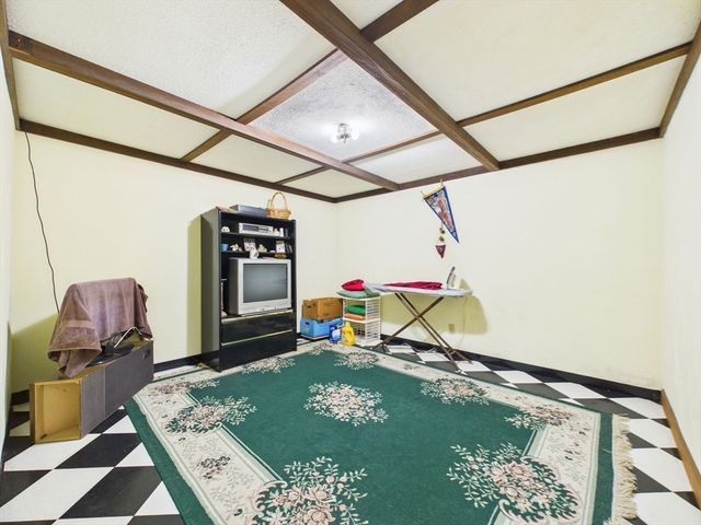 333 Rock O'dundee, Dartmouth, MA 02748