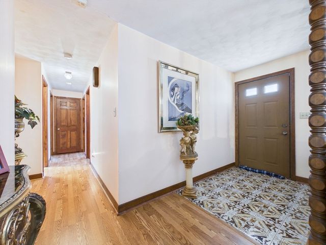 333 Rock O'dundee, Dartmouth, MA 02748