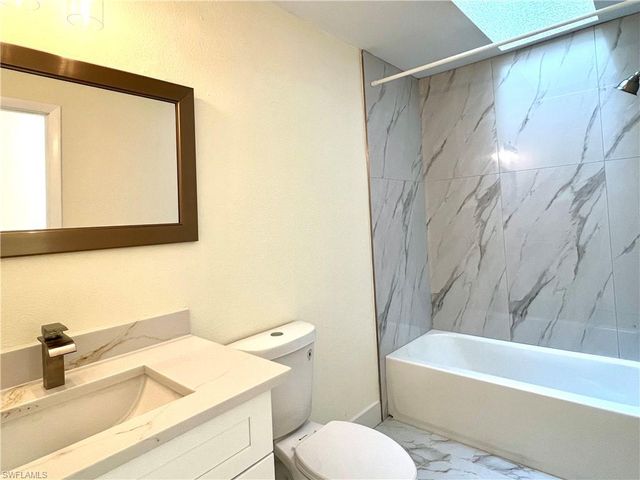 17503 Village Inlet CT, Fort Myers, FL 33908