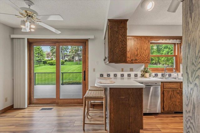 175 W Kraft Road, West Saint Paul, MN 55118