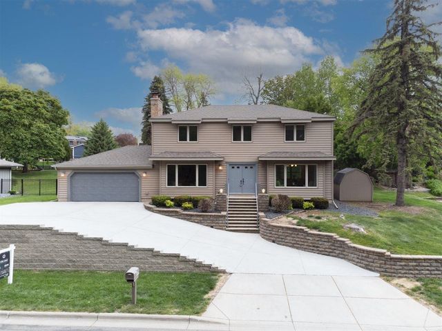175 W Kraft Road, West Saint Paul, MN 55118