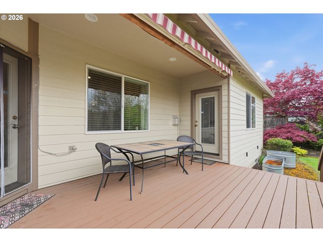2674 Nw MT ASHLAND Dr, Mc Minnville, OR 97128
