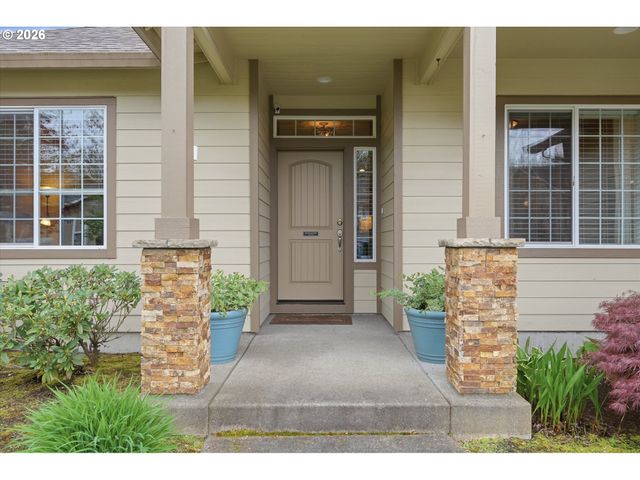 2674 Nw MT ASHLAND Dr, Mc Minnville, OR 97128