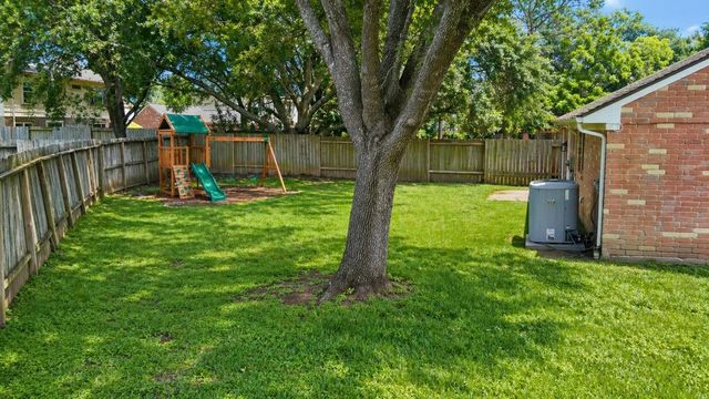 4706 Rainbow Run, Sugar Land, TX 77479