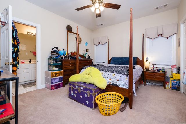 23 Aberdeen Dr, Little Rock, AR 72223