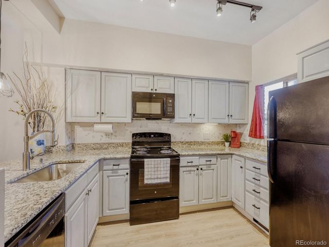 212 S Oman Road, Castle Rock, CO 80104