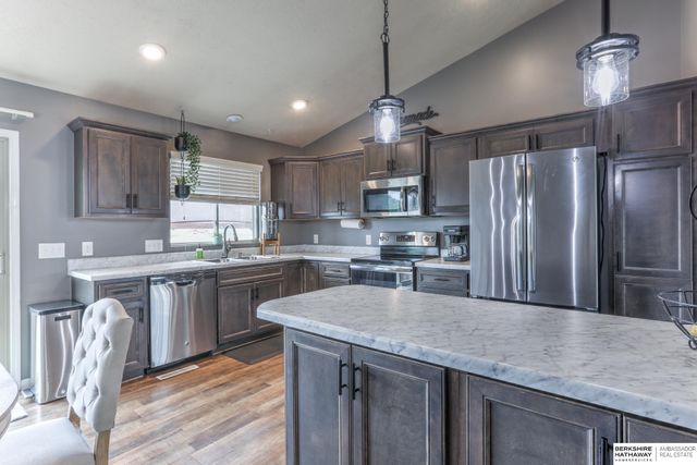 14475 Gilder Avenue, Bennington, NE 68007