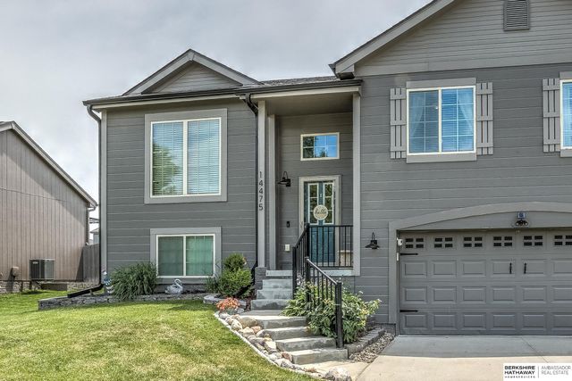 14475 Gilder Avenue, Bennington, NE 68007