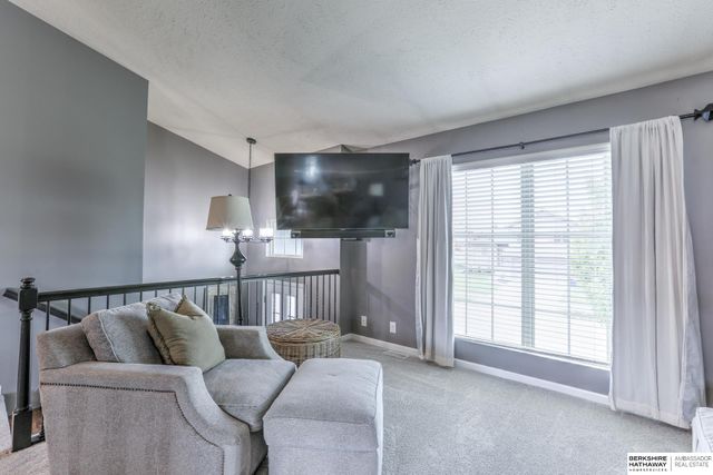 14475 Gilder Avenue, Bennington, NE 68007
