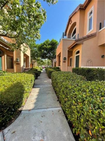 1406 Solvay Aisle, Irvine, CA 92606