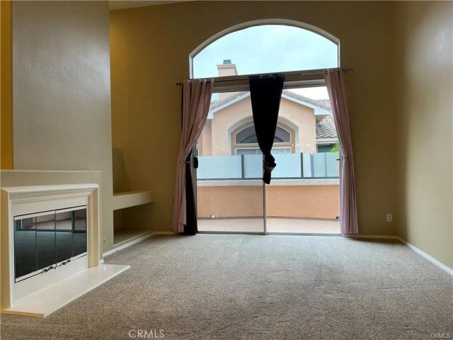 1406 Solvay Aisle, Irvine, CA 92606