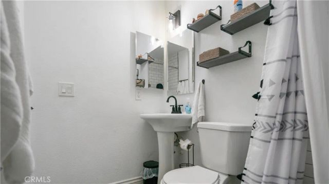 670 Ducor Avenue, Landers, CA 92285