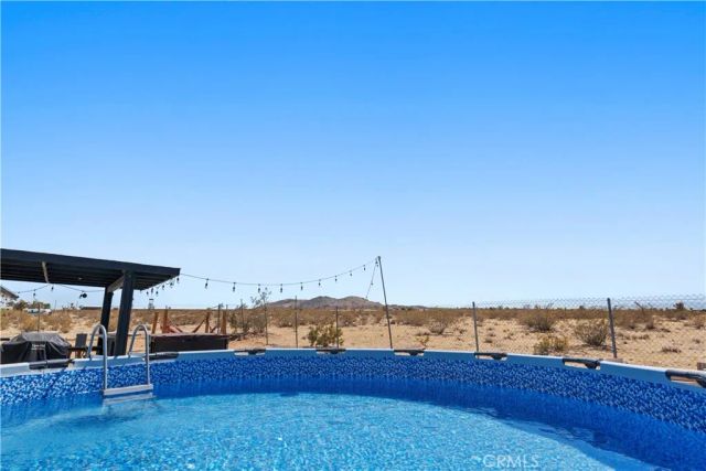 670 Ducor Avenue, Landers, CA 92285