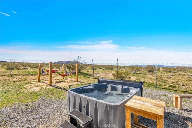 670 Ducor Avenue, Landers, CA 92285