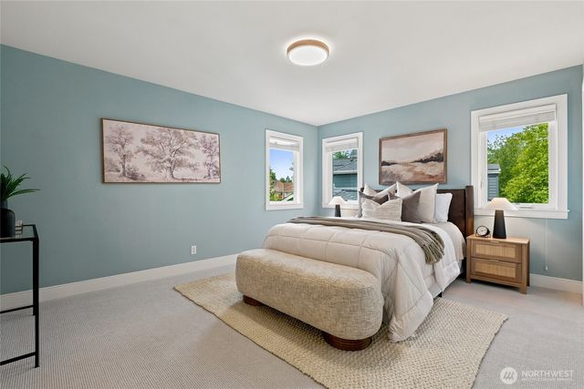 3054 205th Court NE, Sammamish, WA 98074