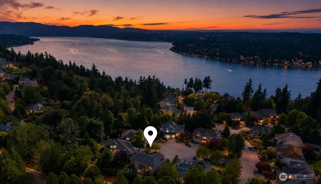3054 205th Court NE, Sammamish, WA 98074