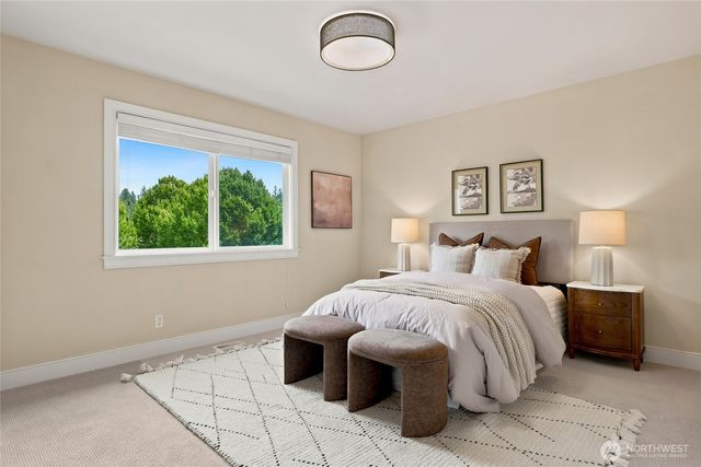 3054 205th Court NE, Sammamish, WA 98074