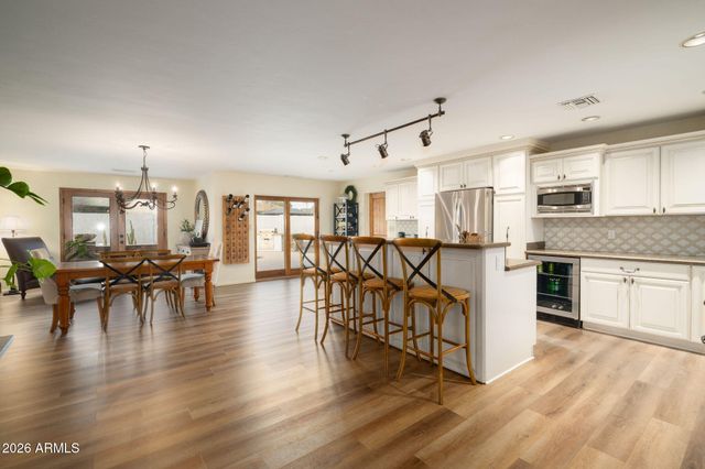 1222 E MYRTLE Avenue, Phoenix, AZ 85020