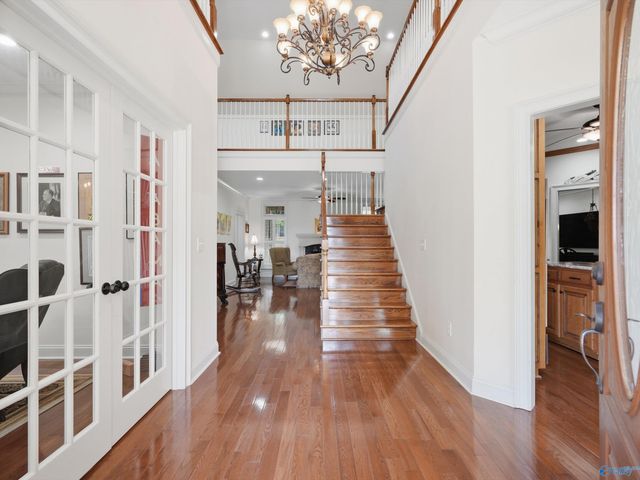 115 Featherstone Lane, Owens Cross Roads, AL 35763