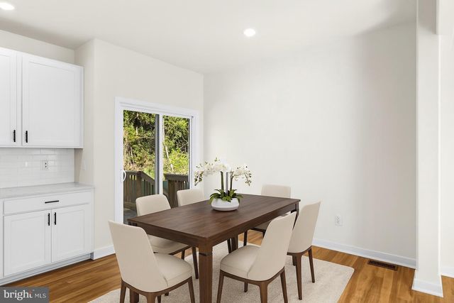 739 LAKEVIEW DR, Colonial Beach, VA 22443