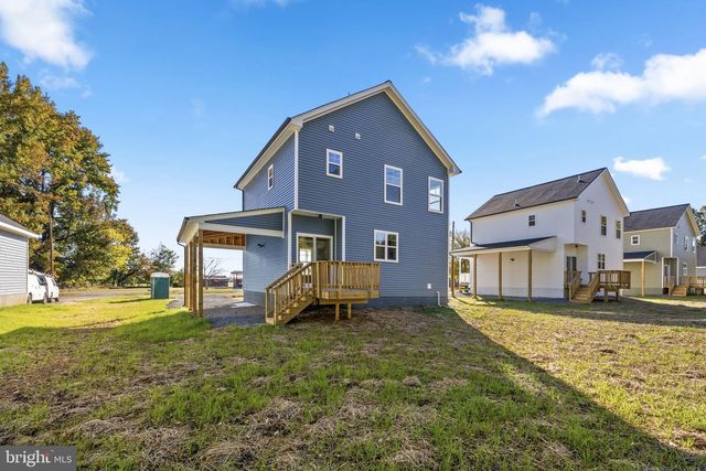 739 LAKEVIEW DR, Colonial Beach, VA 22443