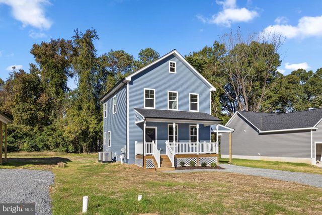 739 LAKEVIEW DR, Colonial Beach, VA 22443