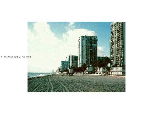 2101 S Ocean Dr 306, Hollywood, FL 33019