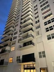 2101 S Ocean Dr 306, Hollywood, FL 33019