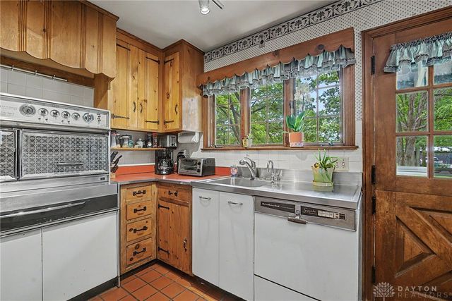 7790 Peters Pike, Butler Twp, OH 45414