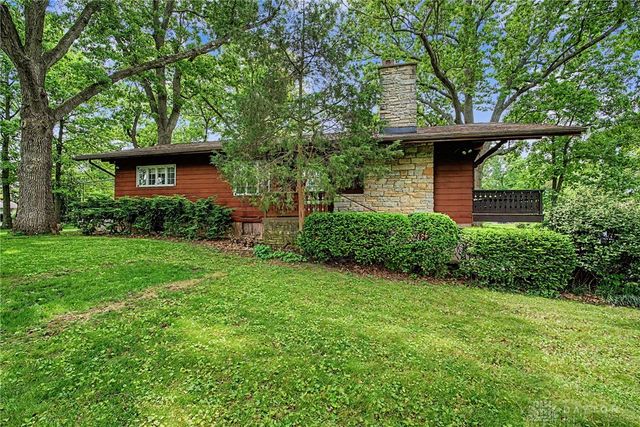7790 Peters Pike, Butler Twp, OH 45414