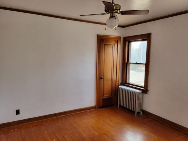 502 W Oakland AVENUE, Port Washington, WI 53074