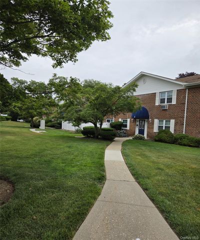 460 Old Town Road 3C, Port Jefferson Station, NY 11776